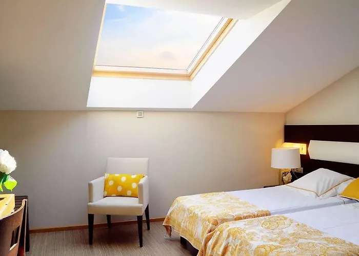 Oca Palacio De La Llorea Hotel